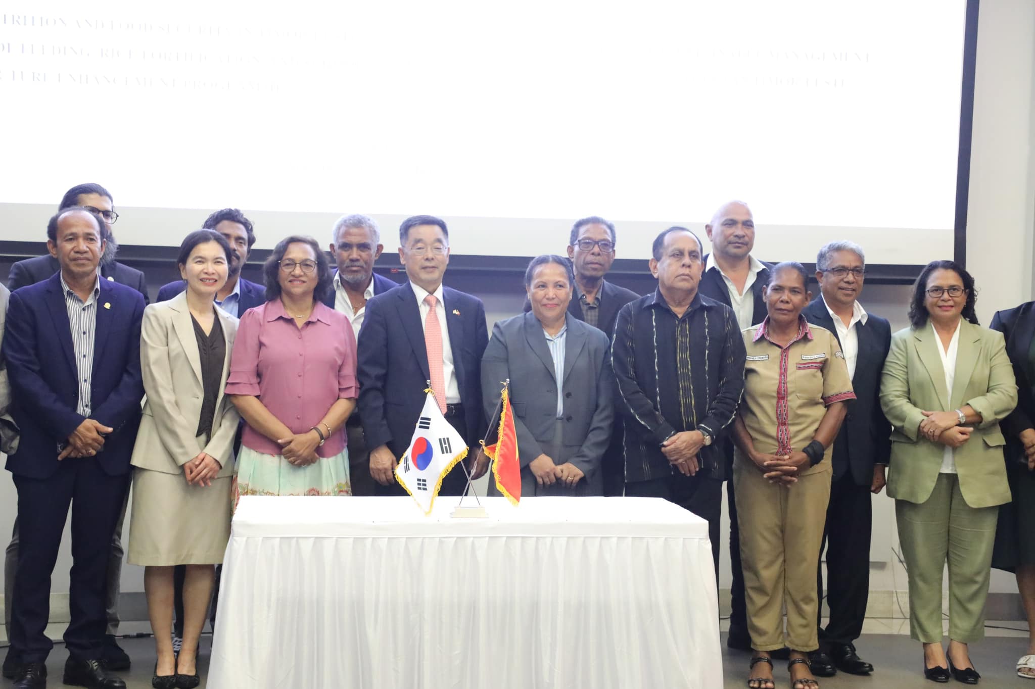 MINISTRA EDUKASAUN PARTISIPA IHA SERIMÓNIA ASINA MoU ENTRE KOICA HO WFP NO MINISTÉRIU FINANSAS